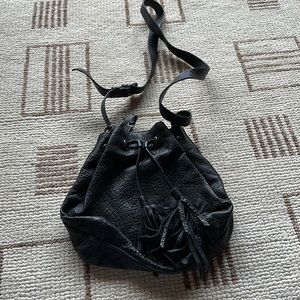 Black bucket bag